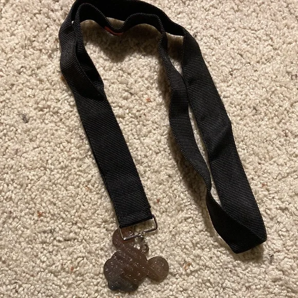 Mickey Mouse Pin Trading Lanyard - Picture 5 of 7